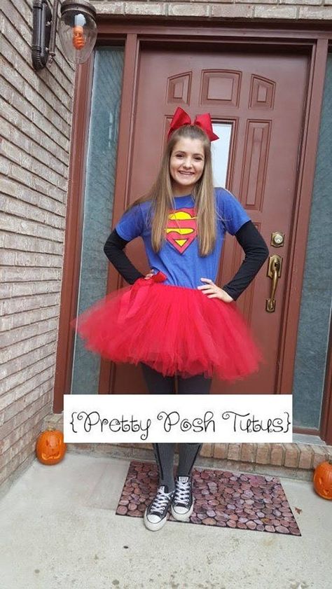 Disfraz de Superman para chicas Supergirl Party, Superman Outfit, Batman Halloween, Supergirl Costume, Spirit Week Outfits, Cute Group Halloween Costumes, New Halloween Costumes, Halloween Coustumes, Clever Halloween Costumes