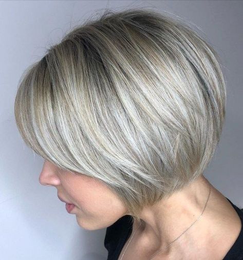 Natural Ash Brown Hair, Medium Stacked Haircuts, Back Of Bob Haircut, Bob Haircut Back View, Stacked Bob Haircuts, Short Stacked Haircuts, Short Stacked Bob Haircuts, Short Stacked Bobs, Stacked Haircuts