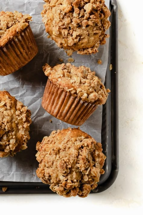 Small Batch Of Muffins, Small Batch Apple Muffins, Small Batch Apple Crisp, Oat Muffin Recipes, Small Batch Muffins, Apple Cinnamon Oat Muffins, Muffins Small Batch, Small Batch Desserts, Apple Crisp Muffins