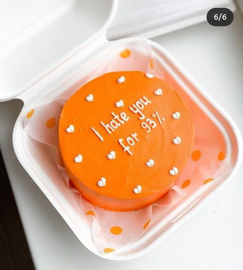 Orange Mini Cake, Orange Bento Cake, Orange Color Cake, Orange Birthday Cake, Orange Cake Easy, Mood Palette, Cake Boxes Packaging, Minimalist Cake, Small Birthday Cakes