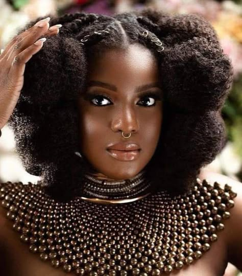 Vintage Natural Hairstyles, West African Hairstyles, Hair Jewelry Black Women, Black Hairstyles History, Tanavoho Hairstyle, Madagascar Hairstyle, Braids For Dark Skin, Hair Accessories For Black Women, Medieval Black Hairstyles