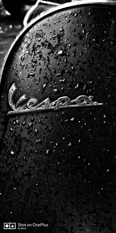 Vespa Matic Aesthetic Wallpaper, Vespa Wallpaper Iphone, Wallpaper Vespa, Vespa Wallpaper, Vespa Photography, Vespa Black, Black Vespa, Blue Vespa, Blue Colour Wallpaper