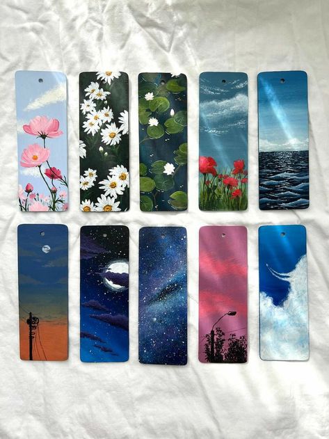 Painting Bookmarks Acrylic, Painted Acrylic Bookmark, Bookmark Acrylic Painting, Acrylic Painting Bookmarks, Bookmark Painting Ideas Acrylic, Cardboard Painting Ideas, Paintings For Gifts, Painted Bookmarks Acrylic, Hand Painted Bookmarks