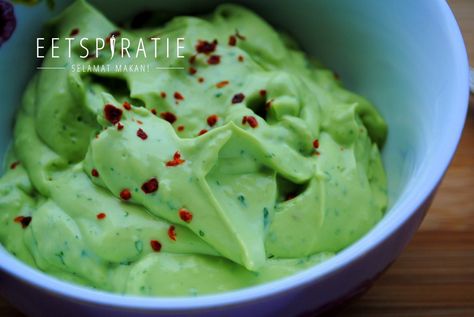 10 recepten met avocado • Eetspiratie Avocado Ranch Dip, Avocado Ranch, Ranch Dip, Guacamole, Dip, Avocado, Snacks, Fruit, Drinks