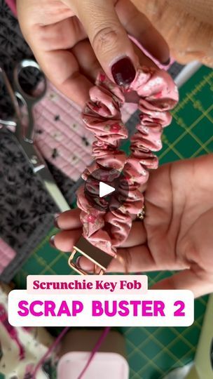 Scrunchie Key Fob Diy, Sew A Key Fob, Fabric Key Fob Diy, Fabric Keychain Diy Key Fobs, Scrap Fabric Key Fob, Key Fobs Diy, Sewing Tutorials Clothes, Scrap Busters, Sewing Appliques