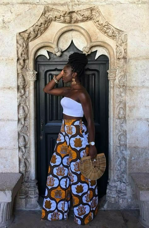 Style Africain, African Fashion Designers, Afrikaanse Mode, Latest Ankara Styles, African Clothes, African Clothing Styles, African Print Fashion Dresses, Africa Fashion, Kitenge