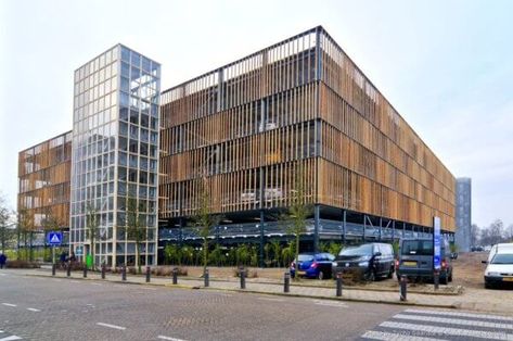 building with bamboo, super natural materials, koru architects, eco architect, sustainable architect Car Park Design, Parking Building, Bamboo Building, Bamboo Structure, Bamboo Architecture, Roof Architecture, Concrete Building, Garage Gym, Roof Panels