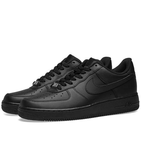 This season, we want to revive an all-time classic: the black sneaker. We collected the best ones to add to your closet. Read more on casual-closet.com! #airforce #sneaker #mensfashion #mensoutfit #blacksneakeroutfit #nike Air Force 1 Noir, Air Force 1 Outfit Men, Black Air Force 1, Air Force 1 Outfit, Air Force One Shoes, Nike Air Force 1 Outfit, Black Nike Sneakers, Nike Shoes Air Force, Black Nike Shoes