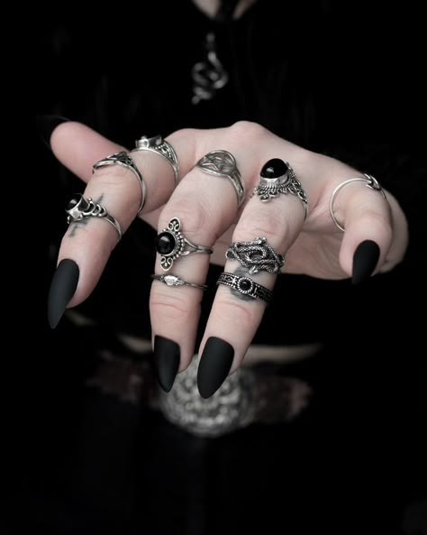 Witchy Jewelry Aesthetic, Dark Rings Aesthetic, Witchy Moodboard, Dark Silver Jewelry Aesthetic, Witchy Silver Metal Jewelry, Gothic Style Silver Ring With Gemstone, Rings Witch Aesthetic, Gothic Silver Ring With Gemstone, Witchy Rings