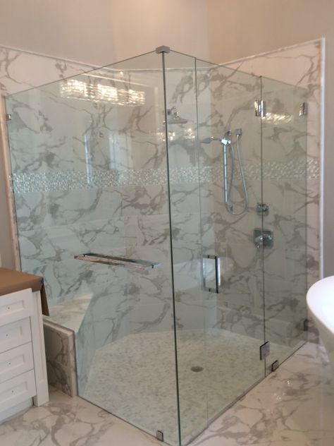 Tempered Glass shower door in Lagos - Business To Business - Nigeria Shower Door Glass Options, Shower Glass Enclosure, Master Bath Shower Tile, Bath Shower Tile, Masterbath Ideas, Bathroom Glass Door, Bathroom Shower Doors, Oval Glass Front Door, Frameless Glass Doors