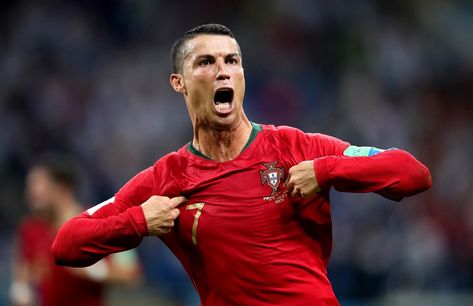 Breaking: Ronaldo joining Juventus for a "new stage" in his life Cristiano Ronaldo is joining Juventus after the Italian club agreed a €100m fee for the Portuguese forward with Real Madrid. https://www.thesouthafrican.com/ronaldo-joining-juventus-for-a-new-stage-in-his-life/ Ronaldo Vs Spain 2018, Ronaldo Vs Spain, Cristiano Portugal, Portugal Football, Famous Athletes, Cr7 Wallpapers, Ronaldo Pictures, Sergio Aguero, Ronaldo Photos