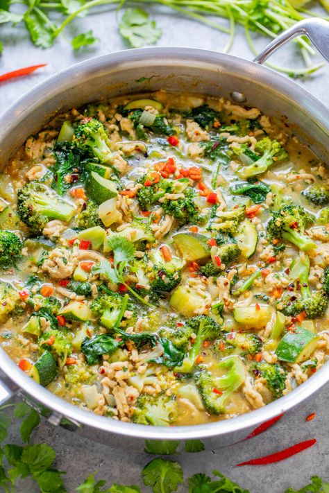 Green Thai Curry with Chicken - Averie Cooks Thai Chicken Coconut Curry, Green Thai Curry, Chicken Coconut Curry, Red Pasta, Fish Pasta, Chicken Coconut, Green Thai, Curry Recipes Easy, Curry Ingredients