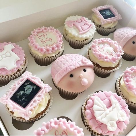 Cupcakes By Amy on Instagram: "Baby Shower Cupcakes 👶🏼💝 #babyshower #babyshowercupcakes #babyfacecupcakes #babygirlcupcakes #cheshirecakes" Baby Girl Cupcake Ideas, Cupcake Baby Shower Girl, Baby Shower Cupcakes Girl, Baby Shower Cupcake Cake, Baby Shower Cupcakes For Girls, Cupcake Decorating Tips, Mermaid Cupcakes