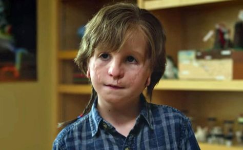 Wonder Auggie, Jacob Tremblay, Cool Galaxy Wallpapers, House Md, Tv Radio, Popular Books, Famous Books, Character Names, Inspirational Books