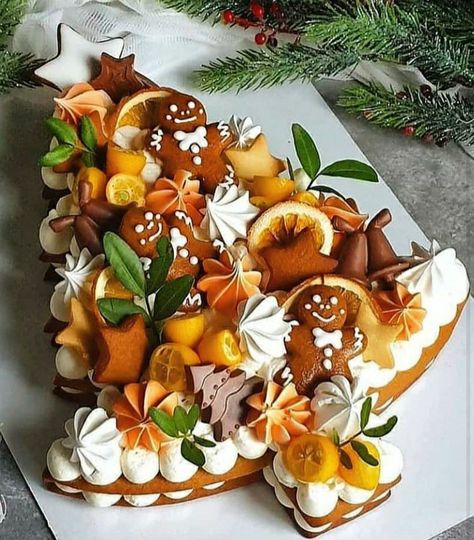 Winter Torte, Christmas Cookie Cake, Sweet Magic, Tree Cake, Christmas Tree Cake, Tree Cakes, Number Cakes, Xmas Food, Christmas Cooking