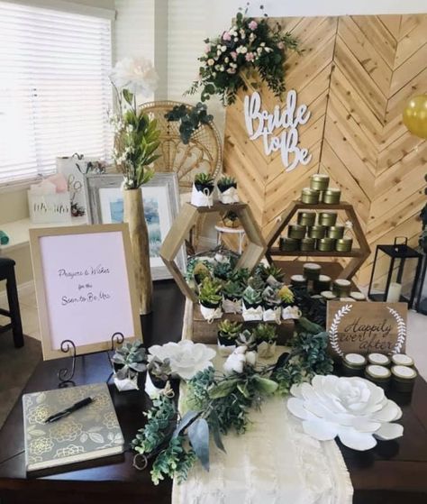 Boho Greenery Bridal Shower Decor, Cactus Wedding Shower Theme, Succulent Engagement Party, Bridal Shower Ideas Succulents, Boho Bridal Shower Ideas Green, Botanical Shower Theme, Bridal Shower Ideas Plant Themed, Succulent Theme Wedding, Bridal Shower Greenery Theme Decor