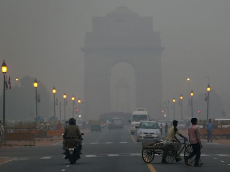 Delhi is considering shutting down schools as toxic smog continues to suffocate the city Delhi Pollution, India Facts, Diwali Celebration, Air Pollution, Delhi Ncr, Air Quality, New Delhi, Capital City, Seattle Skyline