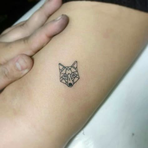 Tiny Tattoos With Meaning, Sagittarius Tattoo Designs, Minimal Tattoo Designs, Minimal Tattoo Ideas, Rafael Miller, Basic Tattoos, Small Chest Tattoos, Turtle Tattoo Designs, Wolf Tattoo Design