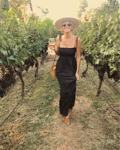 LIKEtoKNOW.it Napa Outfit Spring, Winery Outfits Summer Wine Tasting, Wine Tasting Outfit Summer, Summer Wineries Outfit, Napa Outfit, Winery Outfit Summer, Vineyard Outfit, Christmas Party Fashion, Wine Tasting Outfit