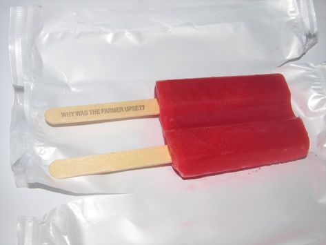 National Cherry Popsicle Day is held on August 26th. The joke on the sticks... 1) Why was the farmer upset? ... His cows were moo-dy. 2) What fruits do twins like? ... Pears. #Popsicle #TheDoubleIsBack Japanese Popsicle, June Berry, Cherry Popsicles, Food Holidays, The Farmer, Frozen Treats, Popsicles, Holiday Recipes, Farmer