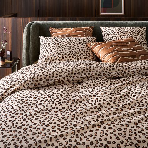 Subtle, updated leopard print... Animal print is still a must-have and comes in shades of pink, beige and caramel for the Leopold duvet set.Cotton is part of our daily lives. We love it for its suppleness and softness. Easy Care, it is ideal for the beds of young and old alike!Product Details • 100% cotton • 144 thread count • Patterned both sides in leopard print • Straight buttoned hemCare Advice • Machine washable at 40°CDimensions • Duvet cover 140 x 200cm + 1 pillowcase 63 x 63cm : Single • Duvet cover 200 x 200cm + 2 pillowcases 63 x 63cm : Double • Duvet cover 240 x 220cm + 2 pillowcases 63 x 63cm : Super King • Duvet cover 260 x 240cm + 2 pillowcases 63 x 63cm : Super King • OEKO-TEX® Standard 100. Standard 100 certification by OEKO-TEX® tests textile products for harmful substance Super King Duvet Covers, Double Duvet Covers, Rose Beige, Single Duvet Cover, King Duvet Cover, Cotton Duvet, Duvet Sets, Duvet Cover, Duvet Covers