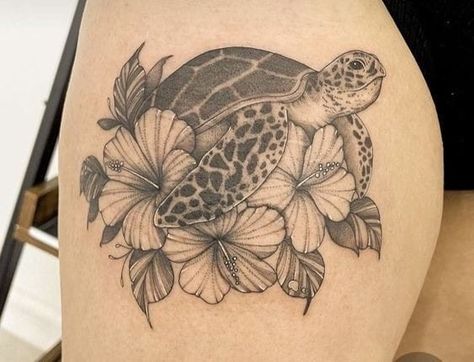 Sea Turtle Arm Tattoo, Sea Turtle Hibiscus Tattoo, Sea Turtle And Flower Tattoo, Sea Life Tattoos For Women, Luke Tattoo, Ocean Flower Tattoo, Sea Turtle Tattoo Design, Tiger Tattoo Thigh, Turtle Tattoo Ideas