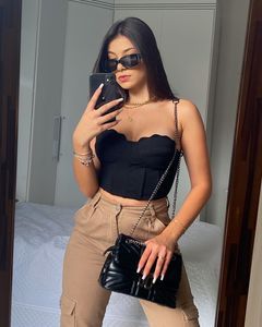 Looks Shows, Outfits Con Jeans, Instagram Direct, Casual College Outfits, Looks Party, Jenner Outfits, Womens Fashion Inspiration, Looks Black, Basic Outfits