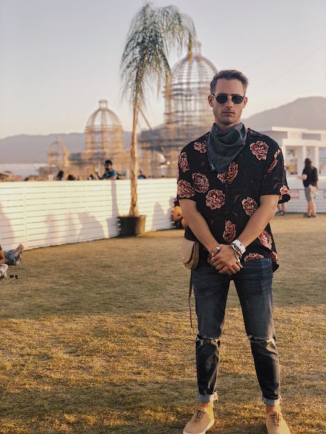 Festival Outfit Ideas 2018 -LINKS TO EVERYTHING #festivalfashion #menswear #mensstyle Music Festival Outfits Men, Music Festival Outfits Casual, Mens Rave Outfits, Look Da Festival, Moda Coachella, Best Coachella Outfits, Coachella Outfit Men, Mens Festival Fashion, Concert Outfit Men