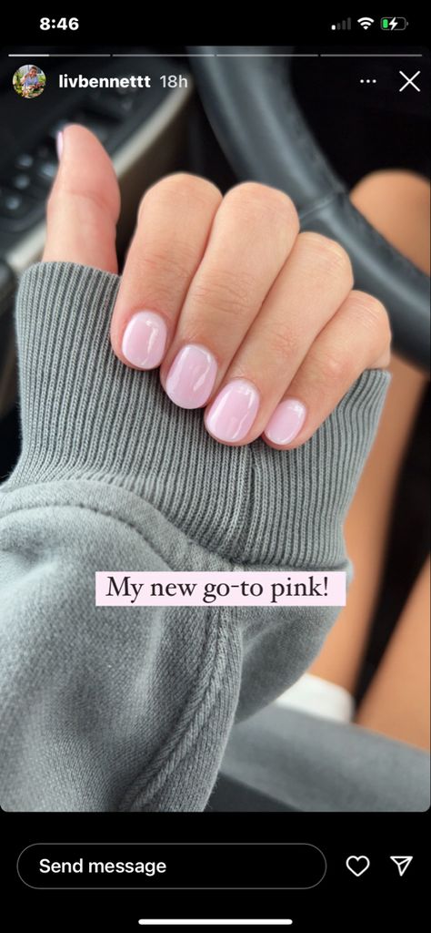 Short Gel Nails Pink Natural, Pink White Dip Powder Nails, Bubbly Pink Nails, Sns On Natural Nails, Light Bubble Gum Pink Nails, Dip Nails No Tips, Pink Gel Manicure Ideas, Shellac Pink Nails, Dip Powder Nails On Natural Nails