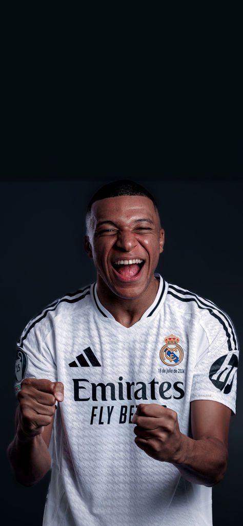 #kylian #mbappe #realmadrid #wallpapers #4k Real Madrid Mbappe, Mbappe Wallpaper Iphone, Photo Mbappé, Mbappe Kylian Real Madrid, Kylian Mbappe Wallpaper Iphone, Mbappe Real Madrid Wallpaper, Mbappe Real Madrid Wallpaper 4k, Mbappe 4k, Kylian Mbappé Wallpaper