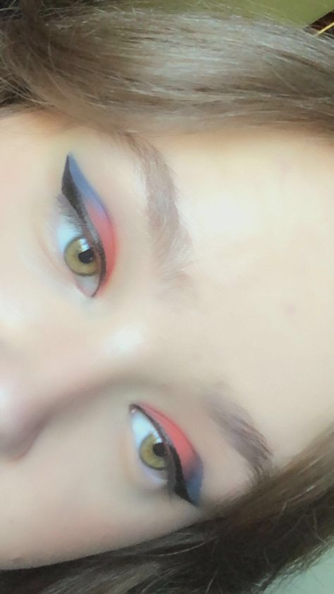 Blue And Red Eyeshadow Looks, Red And Blue Eyeshadow Looks, Red White And Blue Eyeshadow, Blue And Red Makeup, Red And Blue Eyeshadow, Red Eyeshadow Look, Blue Eyeshadow Looks, Red Eyeliner, Red Eye Makeup