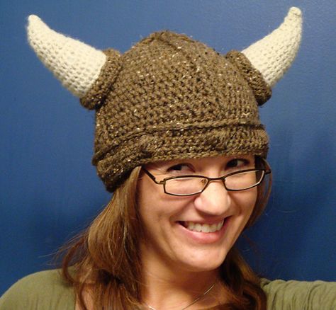 I am viking, hear me roar! Link Hat Crochet, Katniss Crochet Hat, Crochet Knight Hat, Crochet Gandalf Hat, Viking Hat Crochet Pattern, Crochet Viking Hat With Beard, Crochet Viking Hat, Yarn Clothes, Viking Hat