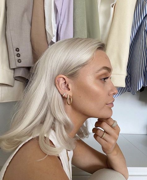 Icy Blonde Hair, White Blonde Hair, Light Blonde Hair, Music On Spotify, Blonde Hair Inspiration, Platinum Hair, Blonde Hair Looks, Platinum Blonde Hair, Short Blonde Hair