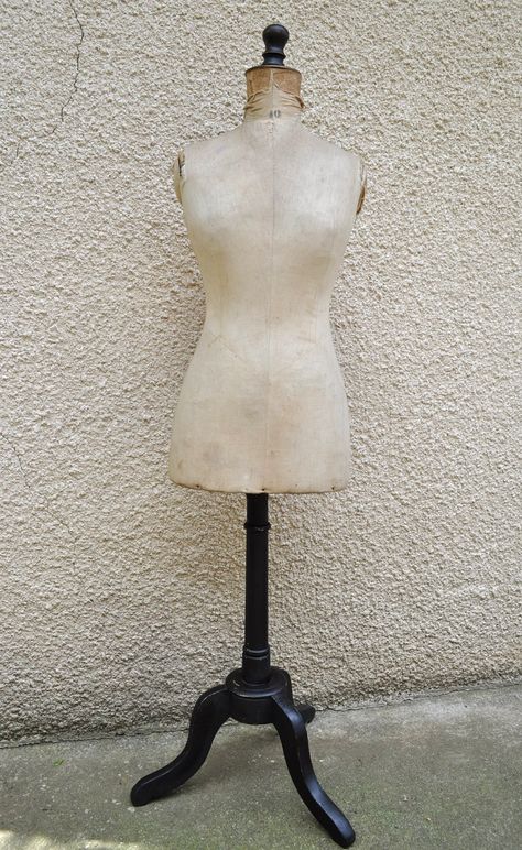 Vintage French Mannequin French Mannequin, Vintage Mannequin, Broken Pieces, Old Dresses, Old Dolls, Dress Form, Vintage French, Vintage Children, Dressmaking