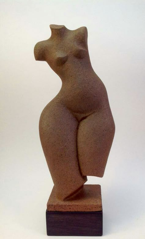 Female Body Sculpture, Female Torso Sculpture, Stone Carving Sculpture, Woodworking Art Ideas, Ceramic Sculpture Figurative, Pottery Lessons, Human Sculpture, Classic Sculpture, Sculpture Art Clay