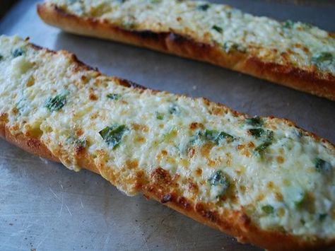 Fancy Recipes, Bacon Brunch, Cheesy Garlic Bread Recipe, Biscuit Ideas, Garlic Cheese Bread, Brunch Casserole, Garlic Bread Recipe, Cheesy Garlic Bread, Garlic Cheese