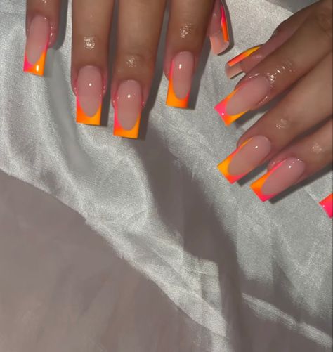 Summer Nails Square, Jamaica Nails, Acrylic Toe Nails, Drip Nails, Colored Acrylic Nails, Girly Acrylic Nails, Work Nails, French Tip Acrylic Nails, Nails Square