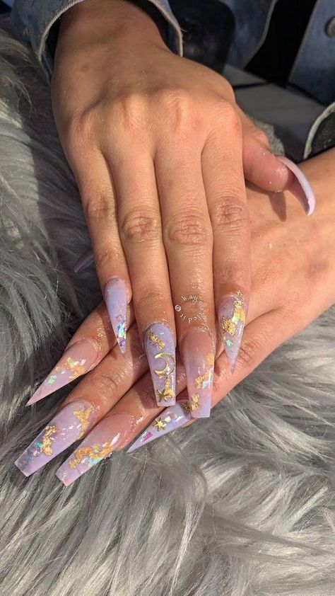 Claws stilettos coffin nails purple moon gold flakes mix design beautiful nails cute stylish long Birthday Nail Art, Moon Nails, Classic Nails, Birthday Nails, Fire Nails, Pretty Acrylic Nails, My Nails, Dope Nails, Manicure E Pedicure