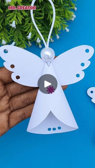 Easy Paper Christmas Angels, Easy Angel Craft, Homemade Angel Ornaments, How To Make An Angel, Clay Pot Angels, Paper Angels Diy How To Make, Clothes Pin Angels, Angel Crafts Diy, Angel Crafts Christmas