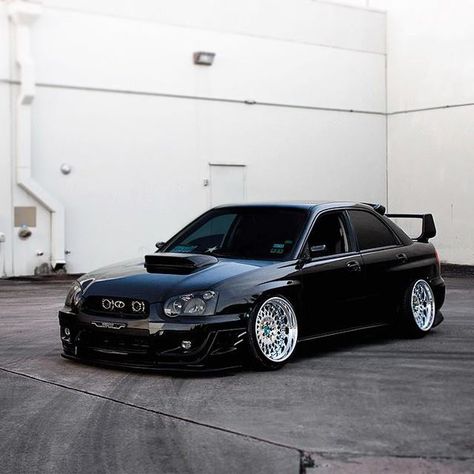 Embedded image Black Subaru, To Fast To Furious, Slammed Cars, Stanced Cars, Subaru Cars, Mitsubishi Lancer Evolution, Nissan Silvia, Honda S2000, Honda Civic Si