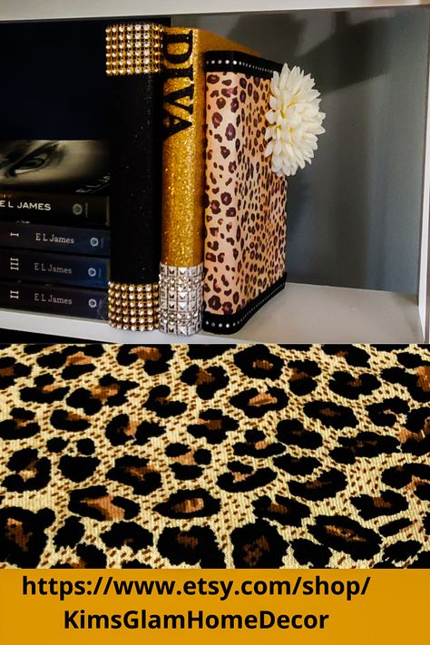 Leopard Print Decor, Glamorous Women, Diva Den, Den Decor, Book Diy, Room Entrance, Budget Decorating, Entrance Ways, Decor Desk