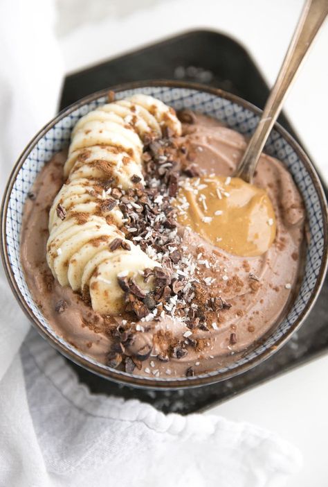 Rich, creamy and chocolatey, this Cocoa Banana Yogurt is delicious for breakfast or dessert! Sweetened with honey and banana, this bowl of creamy yogurt has no processed sugars. #breakfast #dessert #healthy #healthyrecipies #snack #banana #yogurt Yogurt Bowl Ideas, Pumpkin French Toast Bake, Cacao Nibs Recipes, Yogurt Bowl Recipe, Overnight Oats With Yogurt, Banana Yogurt, Cacao Recipes, Chocolate Yogurt, Pumpkin French Toast