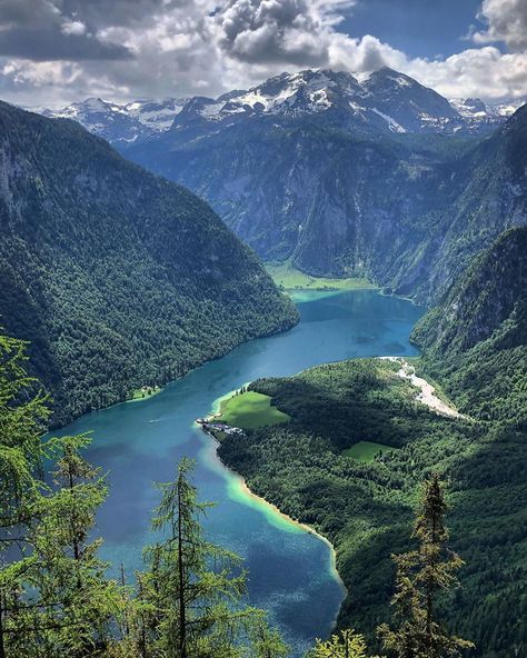 Andreja on Instagram: “Was für eine Aussicht auf den Königssee 💙 - great view . . #bayern #bavaria #view #nature #königssee  #mountains #summit #hiking…” Mountain Landscape Photography, Mountains Aesthetic, Mountain Pictures, Scenery Pictures, Mountain Photography, Beautiful Landscape Wallpaper, Alam Yang Indah, Beautiful Mountains, Beautiful Places To Travel