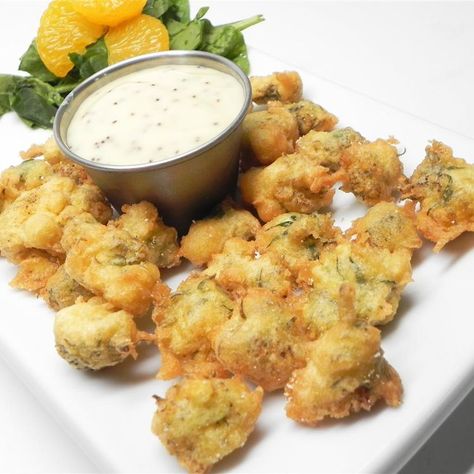 Deep-Fried Dandelions Fried Dill Pickles Recipe, Deep Fried Dill Pickles, Beef Stroganoff Slow Cooker, Stroganoff Slow Cooker, Dill Pickles Recipe, Fried Dandelions, Fried Dill Pickles, Deep Fried Pickles, Flowers Recipes