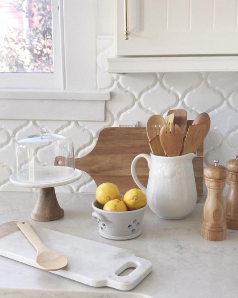 8 DIY Peel-and-Stick Kitchen Backsplash Ideas | Taste of Home White Arabesque Tile, Arabesque Tile Backsplash, Kitchen Backsplash Peel And Stick, Kitchen Credenza, Herringbone Tile Backsplash, Stick Tile Backsplash, White Kitchen Backsplash, White Tile Backsplash, Arabesque Tile