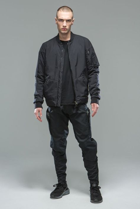 Techwear Men, Army Outfit, Techwear Streetwear, Techwear Fashion, All Black Fashion, Men Type, Cyberpunk Fashion, Cyberpunk Style, Dope Fashion