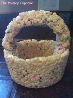 The Paisley Cupcake: Edible Easter Basket Boyfriend Easter Basket, Edible Easter Basket, Holidays Treats, Homemade Easter Baskets, Unique Easter Baskets, Easter Baskets To Make, Craft Hobbies, Valentines Day Baskets, Easter Snacks