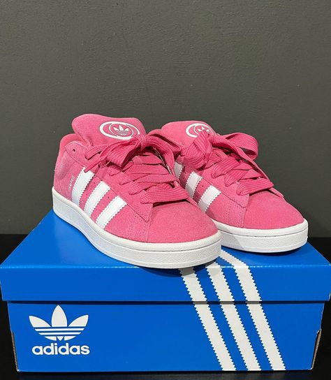 Adidas Campus Brown, Campuses Adidas, Pink Outfit Men, Adidas Campus 00s Pink, Campus 00s Pink, Adidas Campus 00s Outfit, Campus 00s Outfit, Black Campus, Outfit Campus