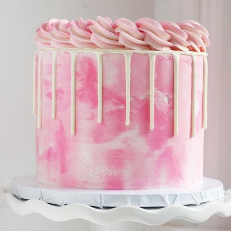 Pink And White Marble Cake, Elegant Birthday Cakes, Birthday Cakes For Women, Marble Cake, Cakes For Women, Photo Cake, Cake Decorating Tips, Cake Art, Decorating Tips