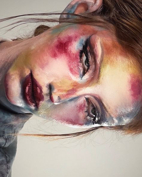 turned myself into an impressionist painting ☆ ☆ ib: @meicrosoft 🖤 products used: @rudecosmetics profx palette @mehronmakeup @laurelcharleston backstage 12 colour edge palette • • #reel #viral #trending #makeup #creative makeup, makeup looks, makeup inspiration, creative makeup, makeup style, pinterest, pinterest girl, transition, transformation, halloween makeup ideas, vintage, retro, vintage fashion, grunge, america, usa, london, london girl, painting, artwork, oil painting, gallery, art g... Painted Makeup, Artsy Makeup, Trending Makeup, Makeup Creative, Oil Painting Gallery, London Girl, Style Pinterest, Halloween Makeup Ideas, Girl Painting